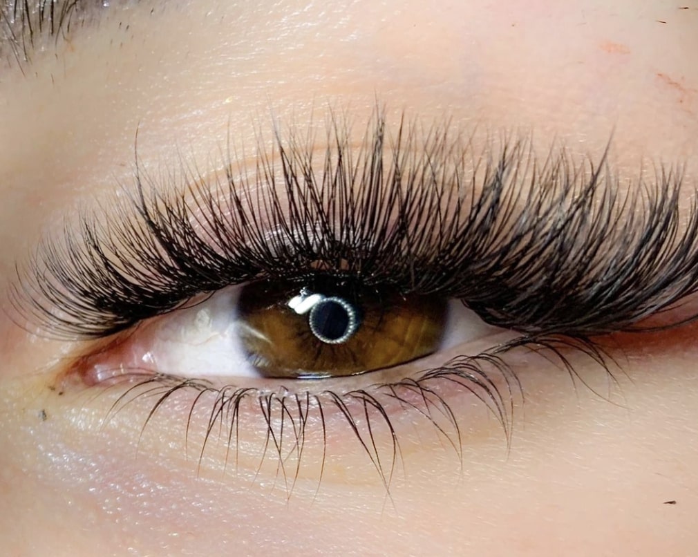 the-ultimate-guide-to-cat-eye-mapping-for-lash-extensions-5